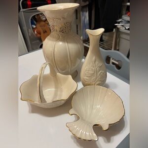 LENOX Set With Hand Painted 24k Gold Details